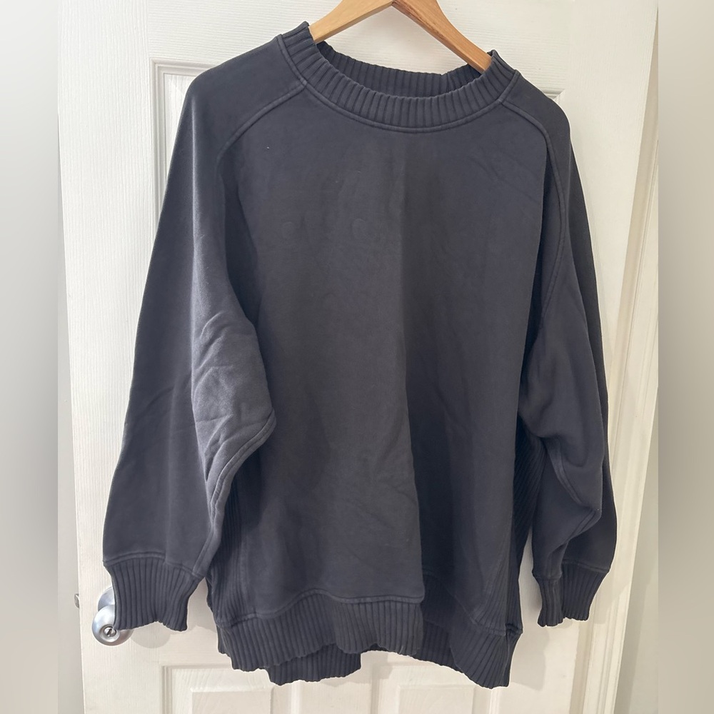 Aerie oversized crew neck sweater dark grey size XL ribbed side panel